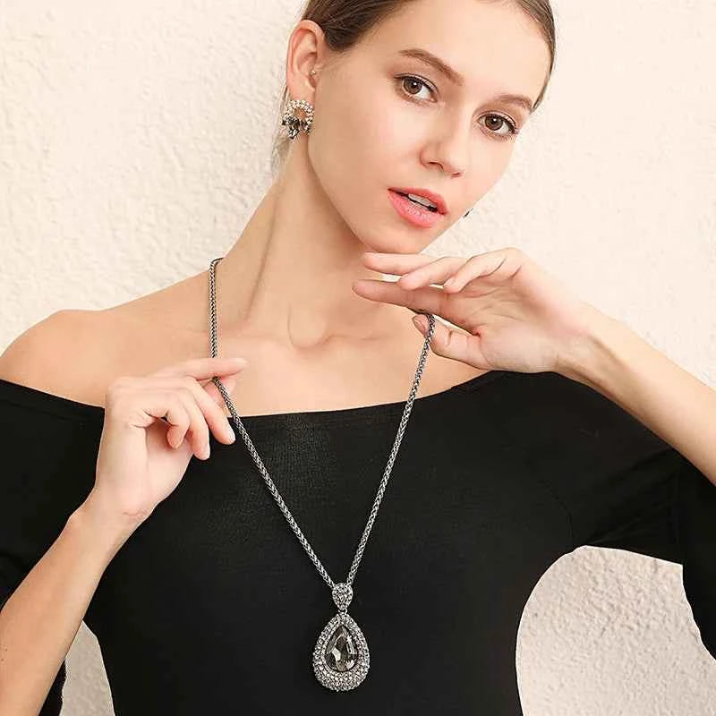 Luxury Waterdrop Crystal Necklace - Elegant Long Chain Pendant