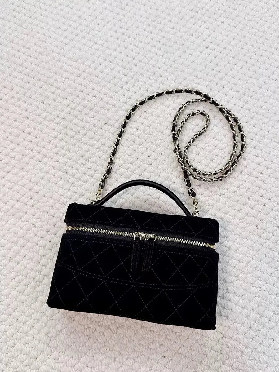 Elegant Frosted Suede Diamond Grid Chain Bag