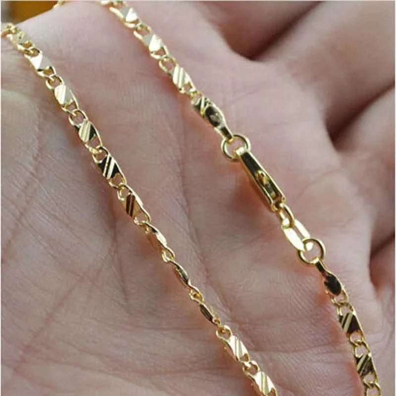 Exquisite 18K Gold Chain Necklace - Premium Jewelry