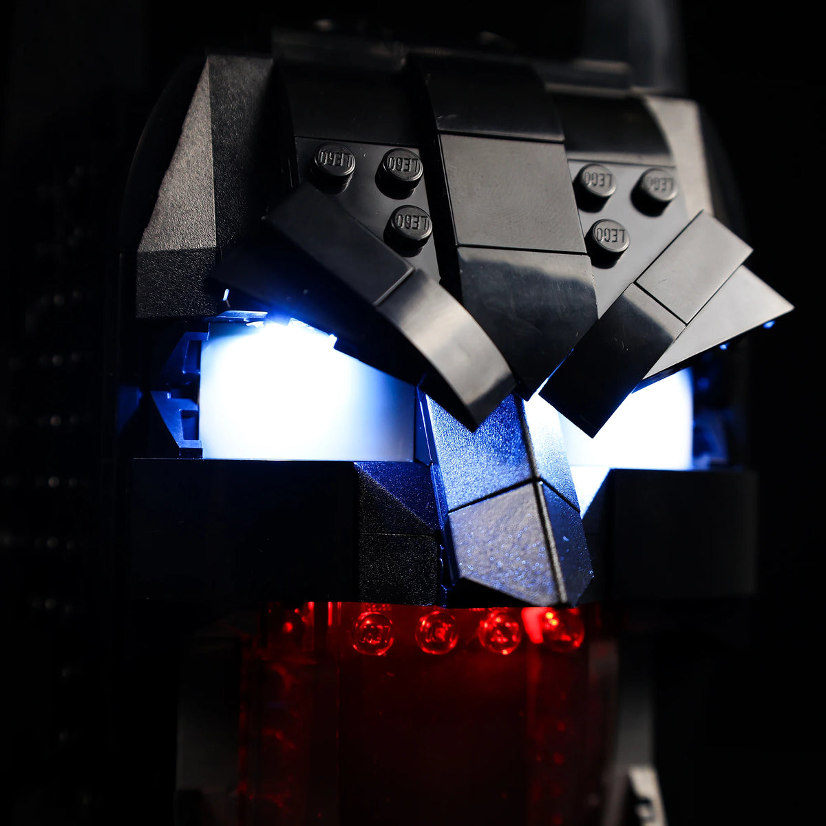 Premium Batman Cowl Light Set - USB LED Building Brick Lamp