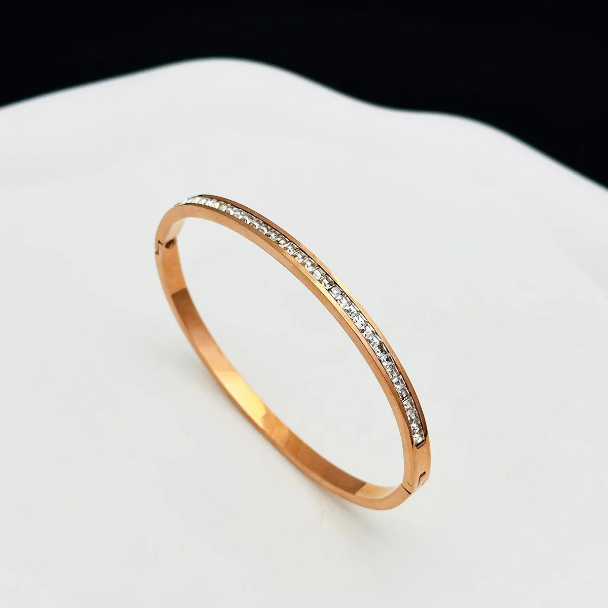 Luxury Roman Numerals Bracelet - Stainless Steel Elegance