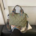 Elegant Rhombus Shoulder Bag - Spacious & Versatile