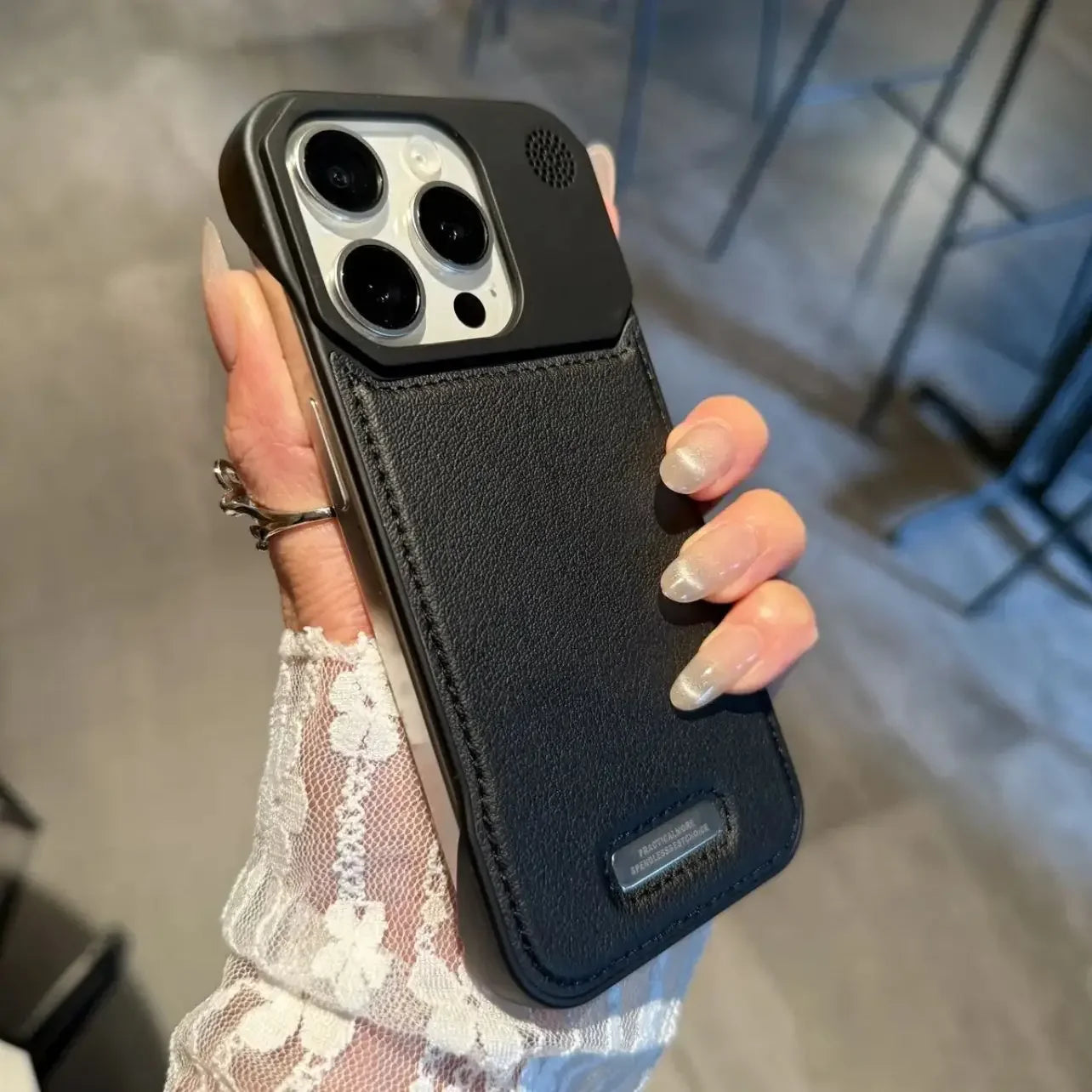 Premium iPhone Leather Case Magsafe - Magnetic & Frameless Armor