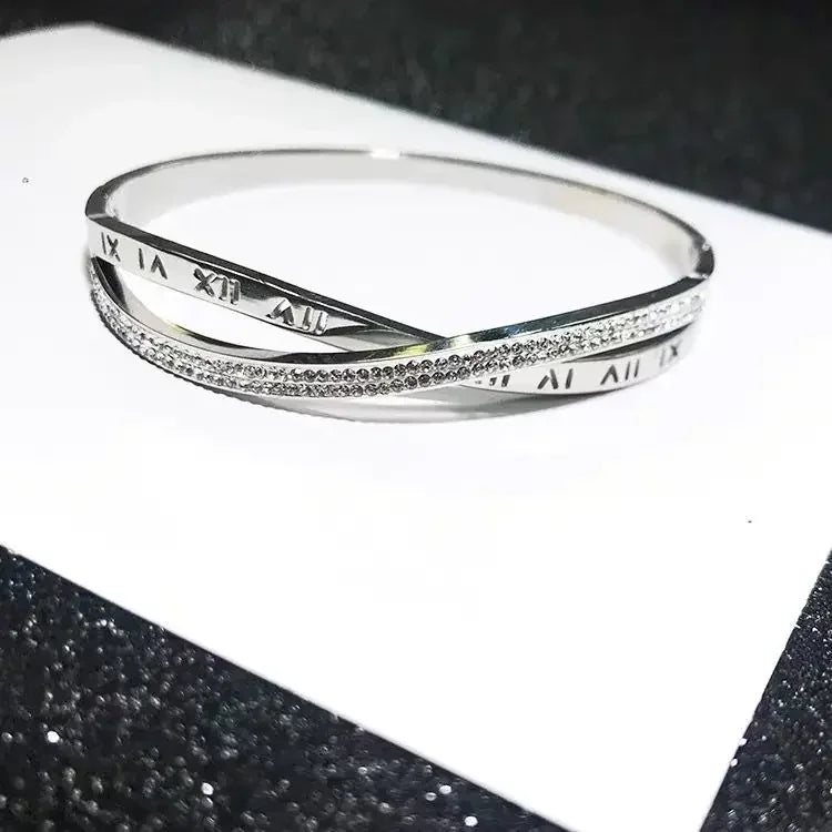 Luxury Roman Numerals Bracelet - Stainless Steel Elegance