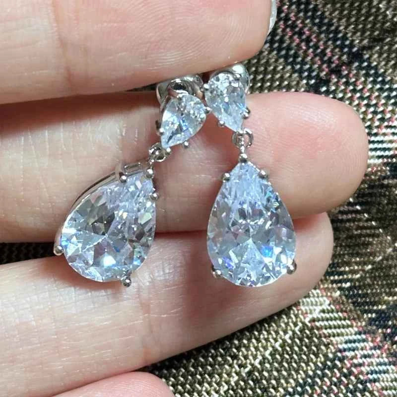 Elegant Crystal Teardrop Dangle Earrings - Luxury Wedding Jewelry