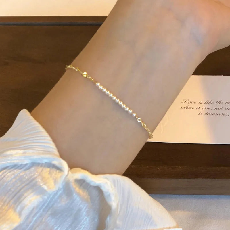 Elegant Mini Pearl Hand Bracelet - Light Luxury Minimalist