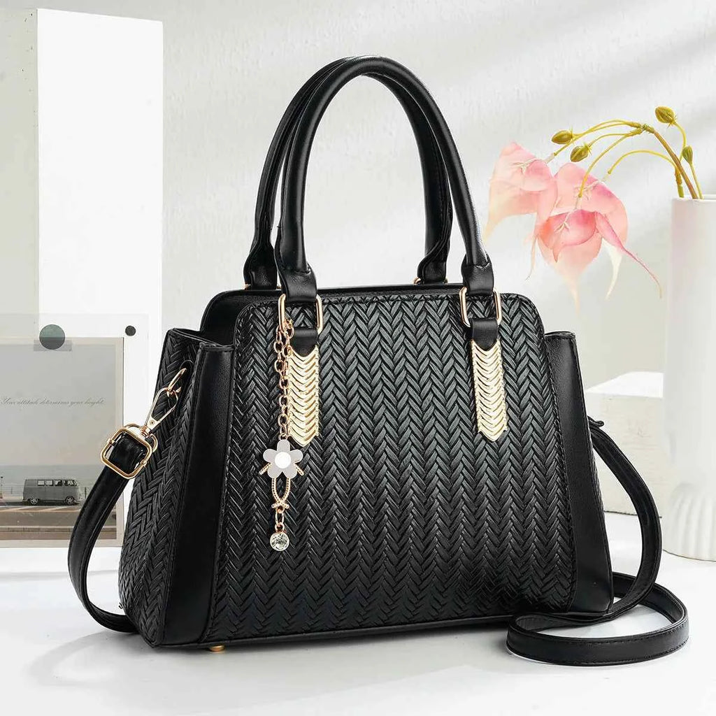 Elegant Commuter Bag - Large Capacity Single Shoulder Style