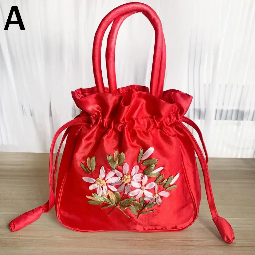 Elegant Embroidery Drawstring Bag - Vintage Hanfu Accessory