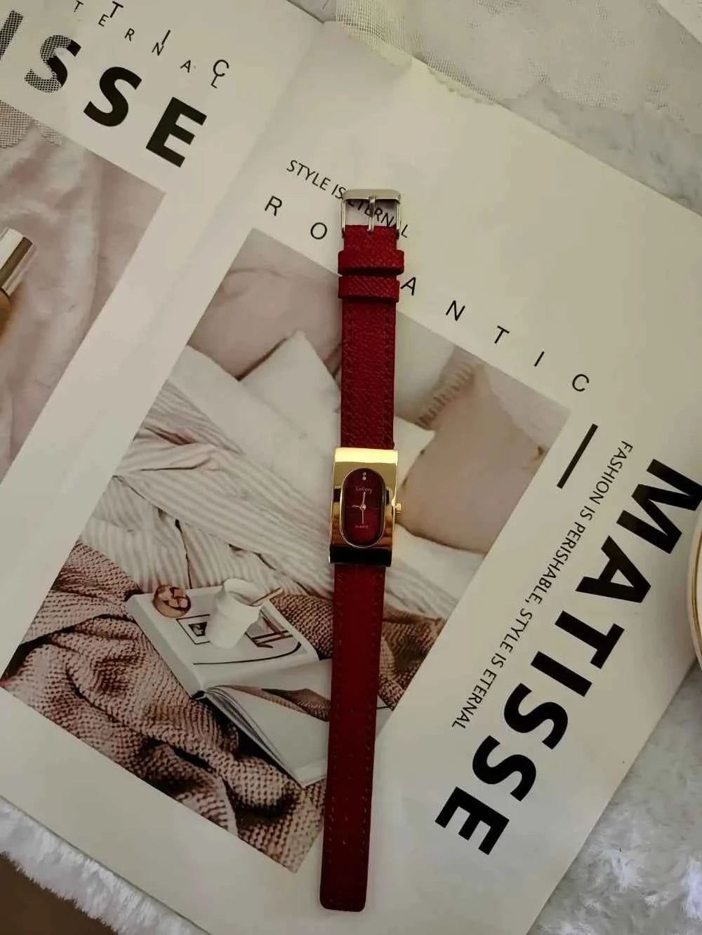 Elegant Ladies Rectangular Quartz Watch - Leather Strap