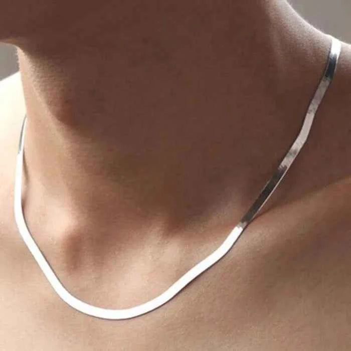 Elegant Blade Chain Necklace - Luxury 4MM Silver Jewelry
