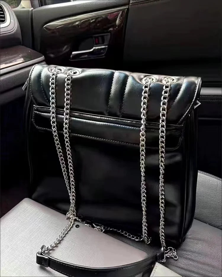 Elegant Black Leather Crossbody Bag - Large Capacity Vintage Style
