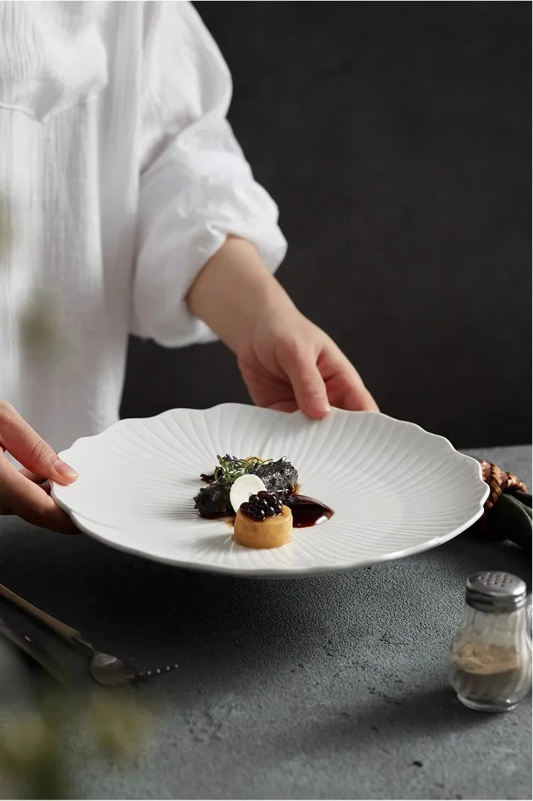 Elegant White Ceramic Dinner Plates Set - Modern Tableware