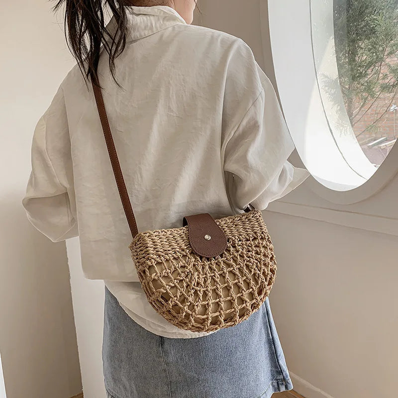 Elegant Straw Semicircle Bag - Chic Summer Crossbody
