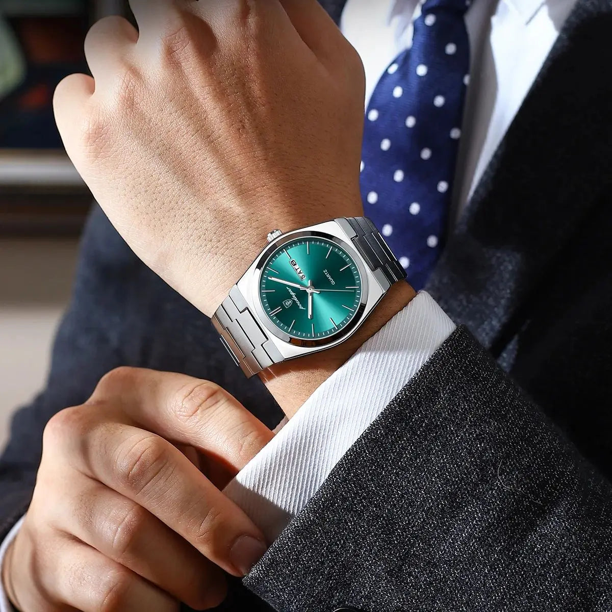 Luxury Men's Quartz Watch - Waterproof Stainless Steel Wristwatch