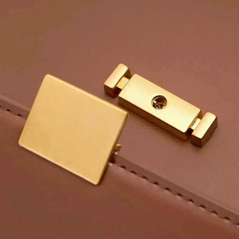 Elegant Designer Leather Shoulder Bag - Luxury Crossbody