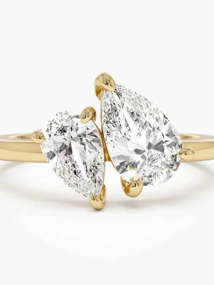 Classic Zircon Water Drop Ring in 925 Sterling Silver
