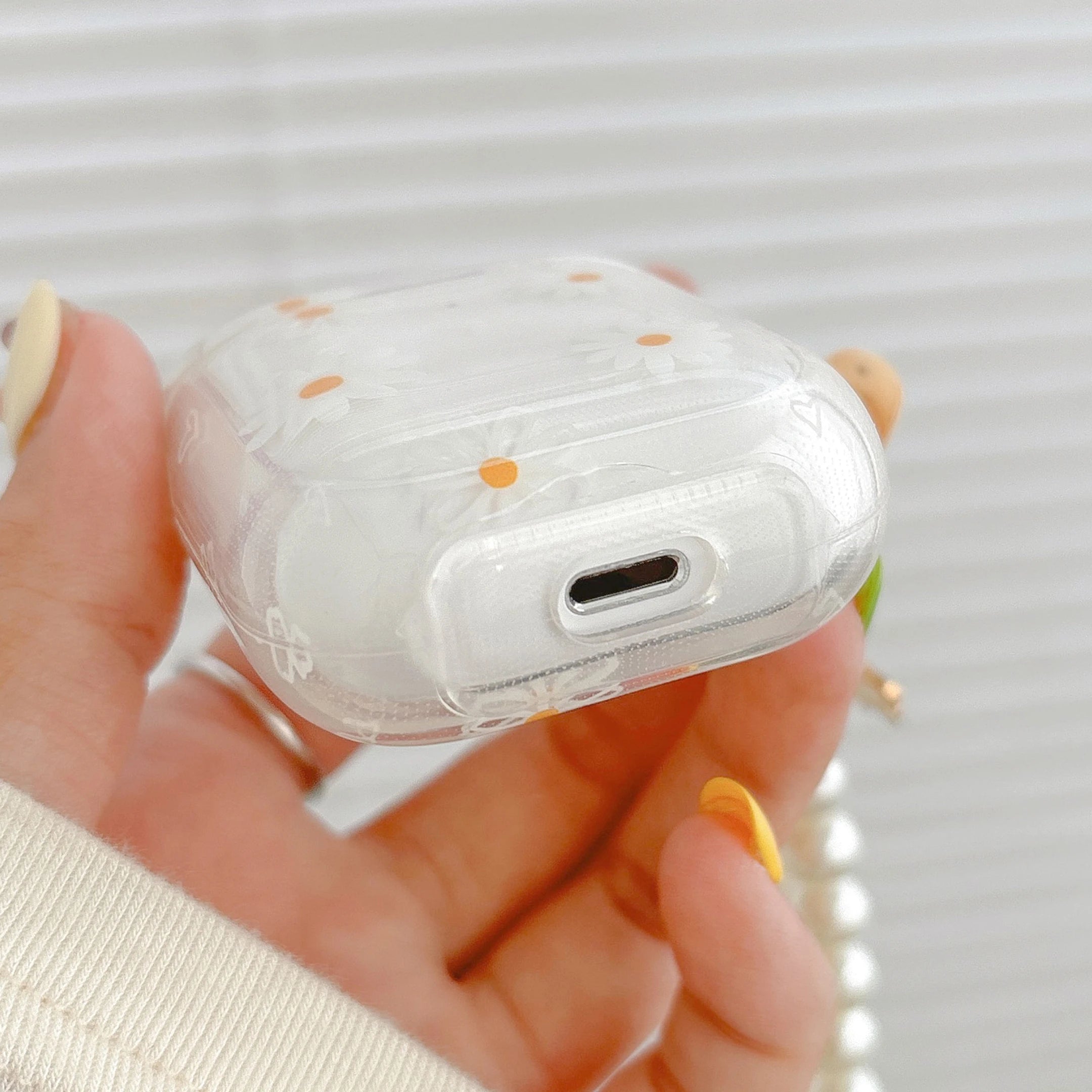 Pearl AirPods Case - TPU Flower Pattern for AirPods 1/2/3/Pro/Pro2