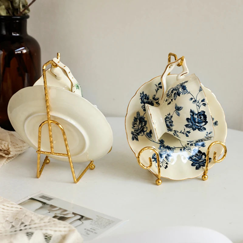 Elegant Metal Tea Cup Rack - Coffee & Tea Storage