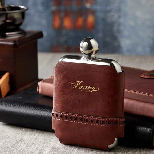 Liquor Bottle Hip Flask For Man Father Protable Pocket Alcohol Whiskey Hidden Hip Flask  Stainless Steel With Leathe Cover