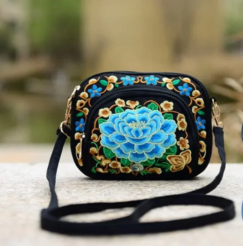 Elegant Embroidered Crossbody Bag - Vintage Floral Design