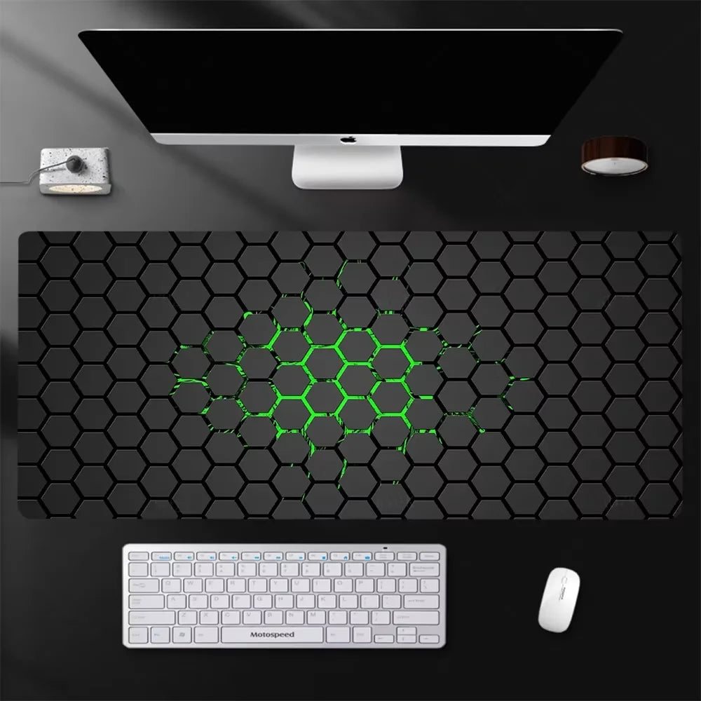 Premium Gaming Mouse Pad - Large Desk Mat for Ultimate Control