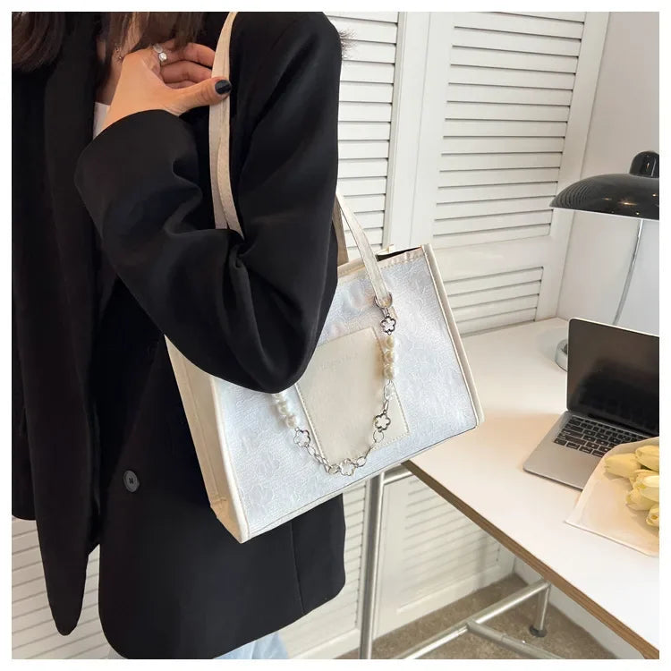 Elegant Large Capacity Tote Bag with Pearl Chains