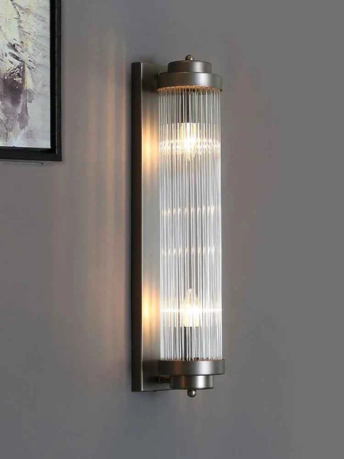 Elegant Modern Wall Sconce - Brushed Gold LED Lamp