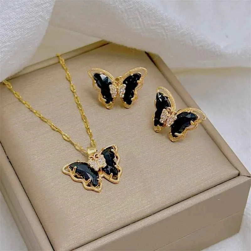 Elegant Butterfly Necklace Earrings Set - Light Luxury Jewelry