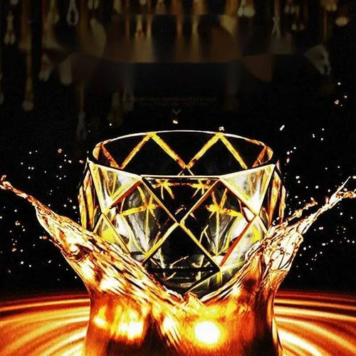 Elegant Luxury Whiskey Glass - Crystal & Golden Line Design