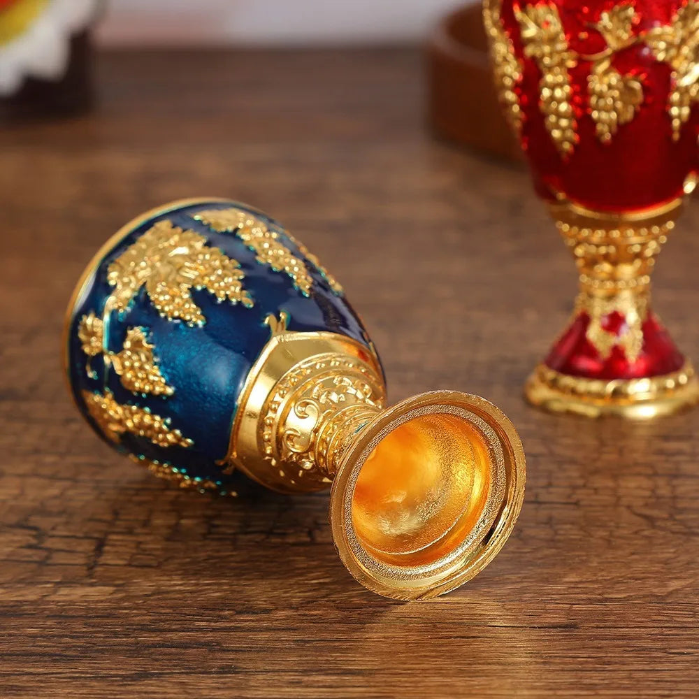 Elegant Mini Vodka Goblet - Retro Alloy Chalice
