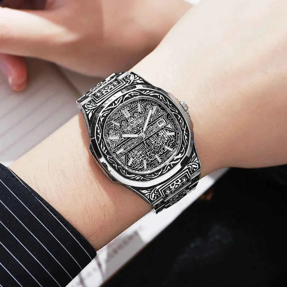 Elegant Men's Quartz Wristwatch - Embossed Stainless Steel