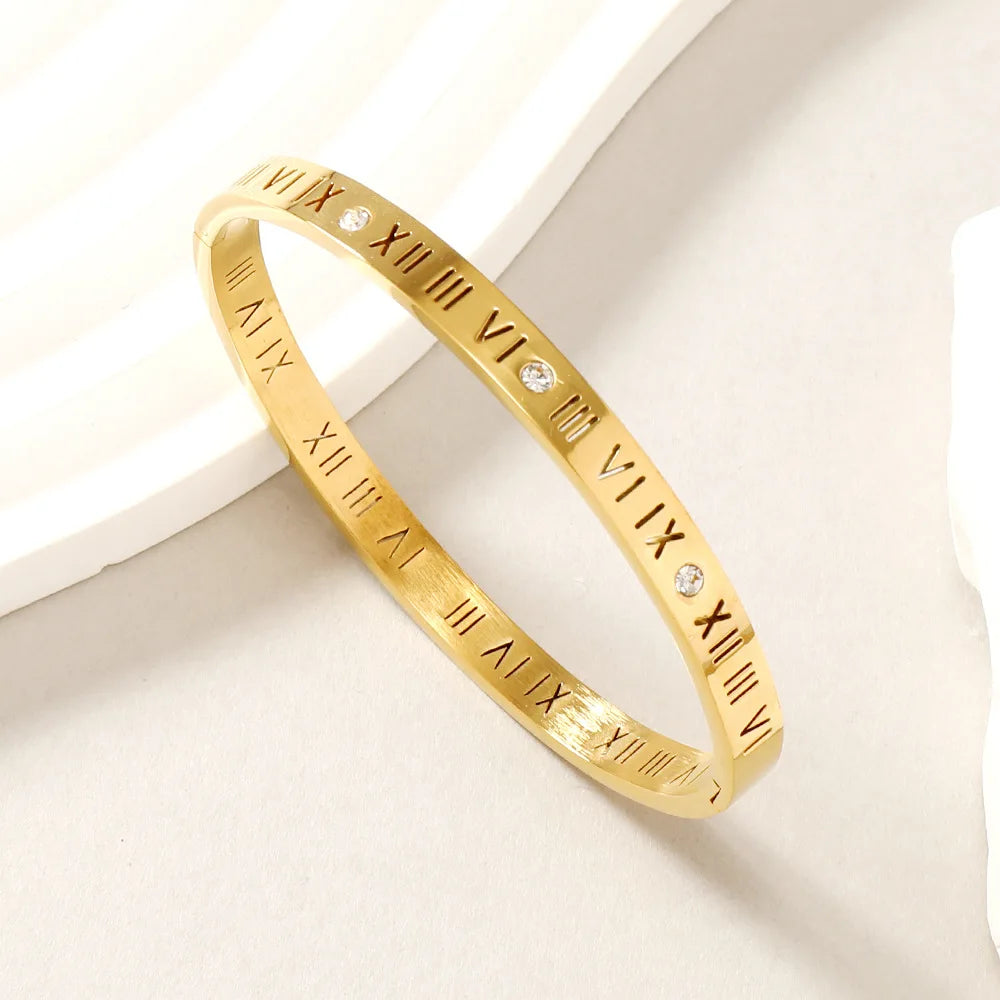 Luxury Roman Numerals Bracelet - Stainless Steel Elegance