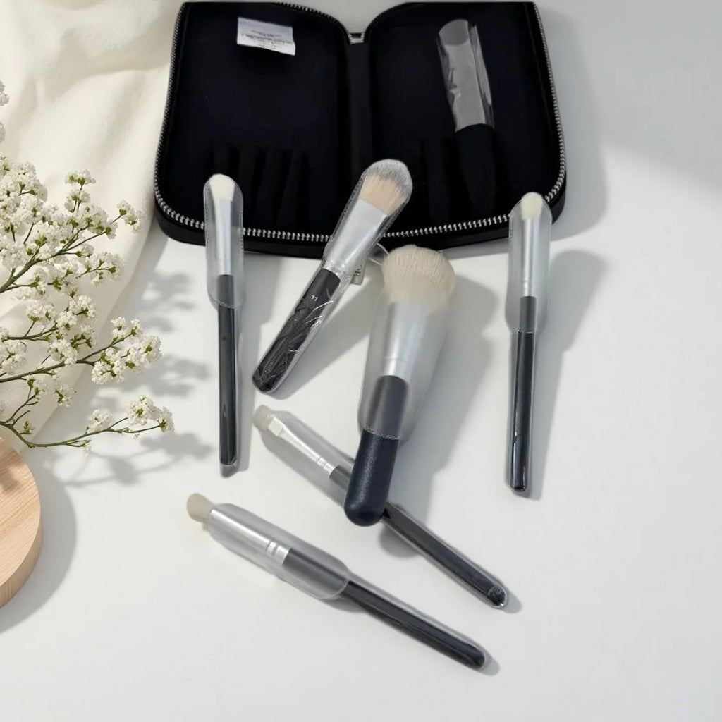 Premium Luxury Travel Makeup Brush Set - Essential Collection