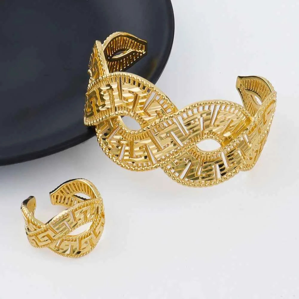 Exquisite 18K Gold Plated Dubai Jewelry Set - Luxury Necklace & Earrings
