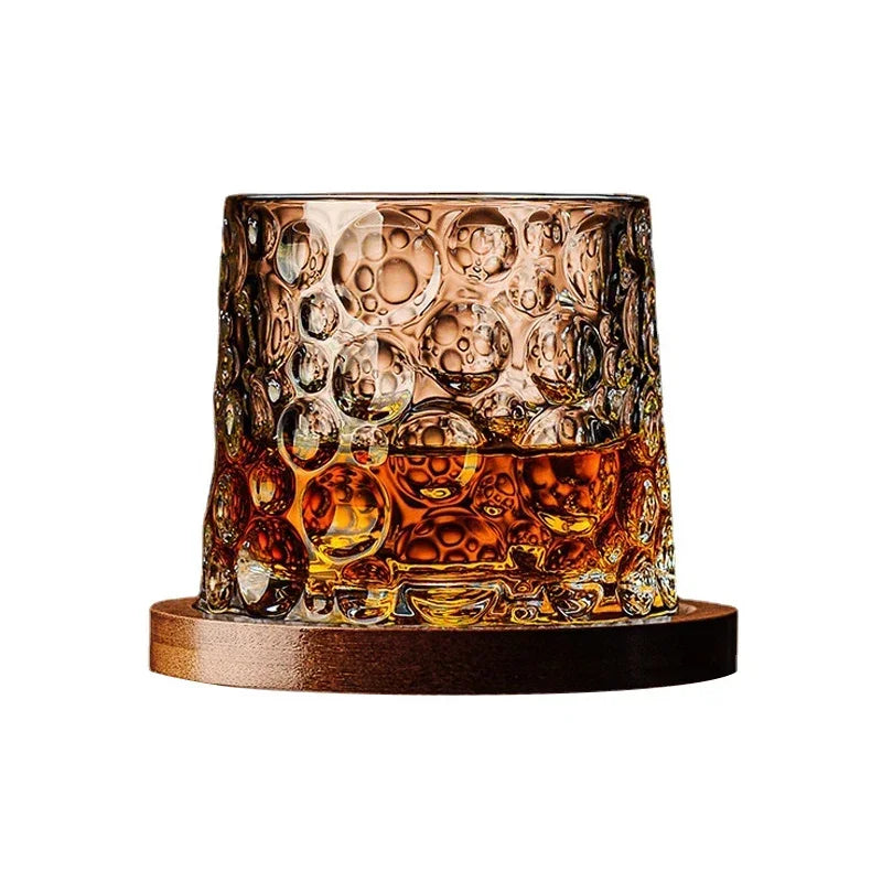 Elegant Crystal Whiskey Glass - Classic Tumbler Design