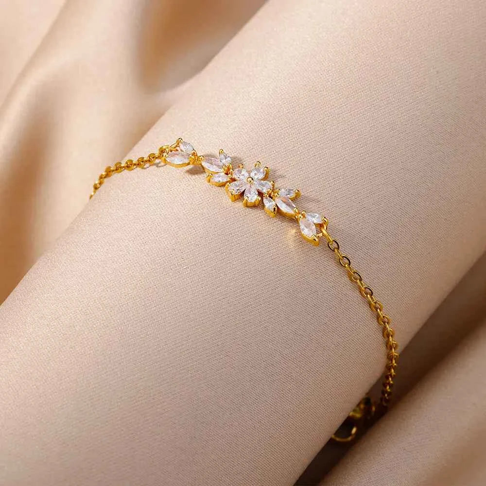 Elegant Zircon Flowers Bracelet - Luxury Gold Steel Jewelry