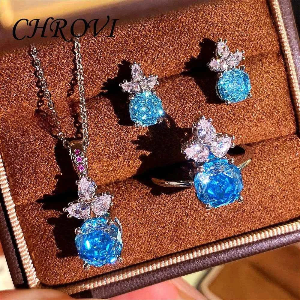 Luxury Silver Rose Jewelry Set - Pendant Necklace & Ring