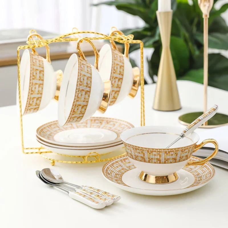 Elegant Vintage Ceramic Teacup Set - Gold-Plated Luxury