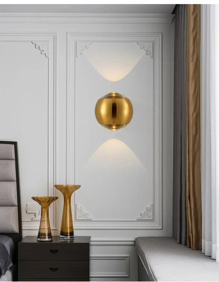 Elegant Glass Wall Sconce - Modern Art Lighting