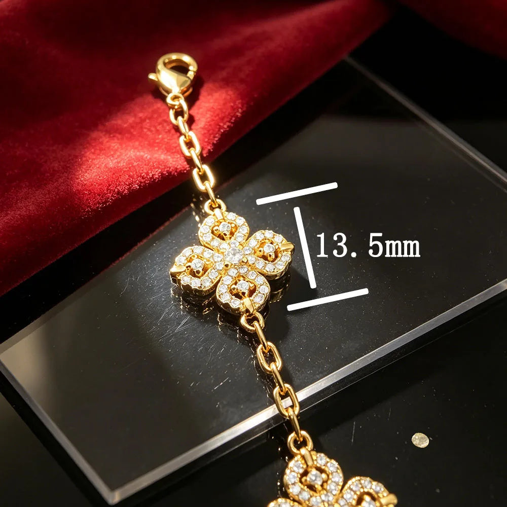 Elegant Diamond Clover Bracelet - 18K Gold Plated
