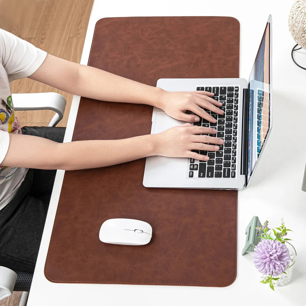 Premium Waterproof Desk Pad - Non-slip PU Leather Mat