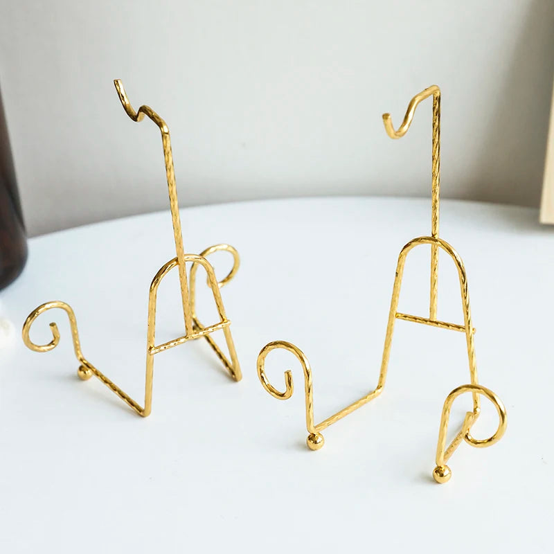 Elegant Metal Tea Cup Rack - Coffee & Tea Storage