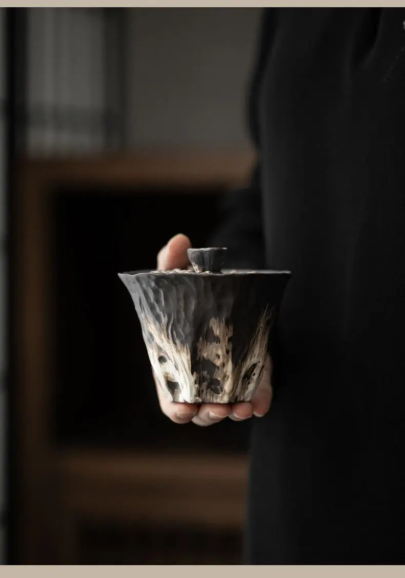 Elegant Embossed Lotus Ceramic Tea Gaiwan - Wabi Sabi Style