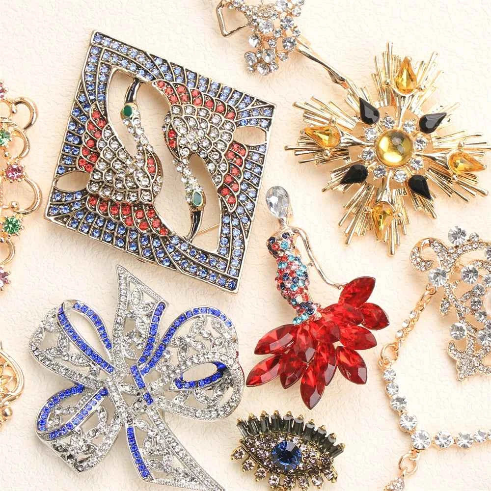 Premium Crystal Bow Brooch - Exquisite Sparkling Accessory