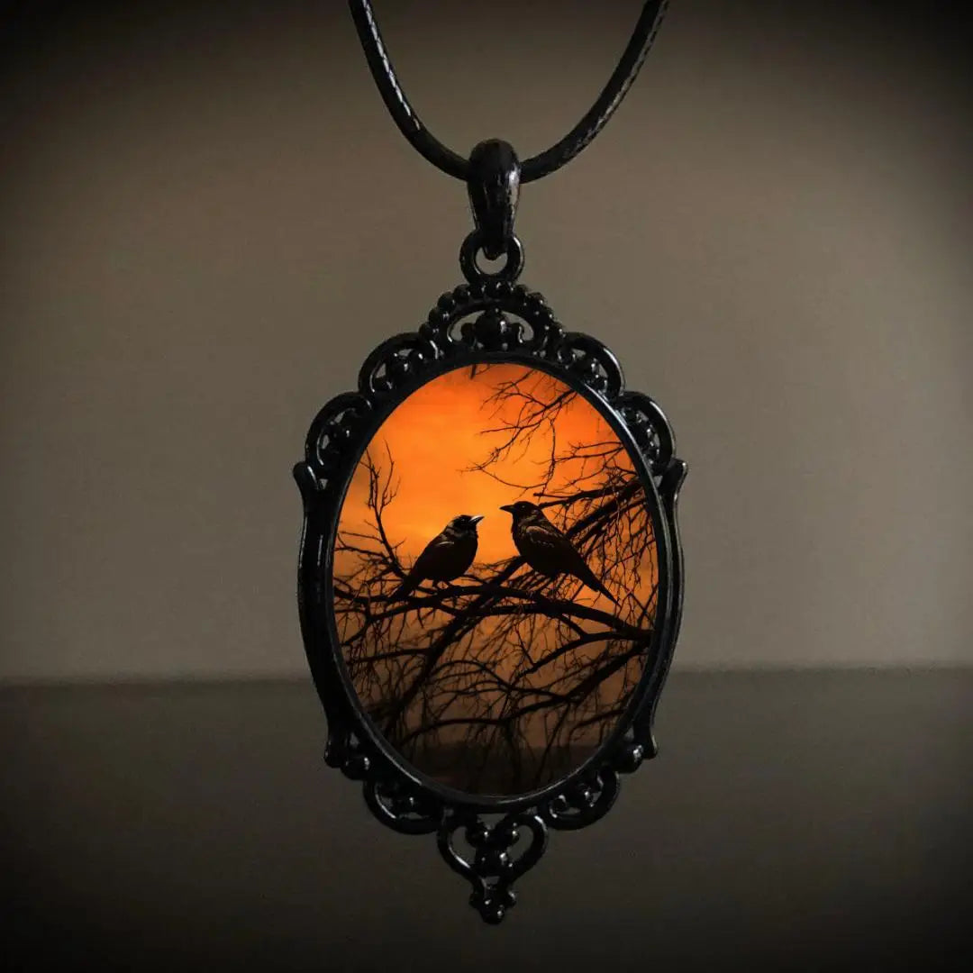 Gothic Retro Cameo Necklace - Vintage Castle Pendant