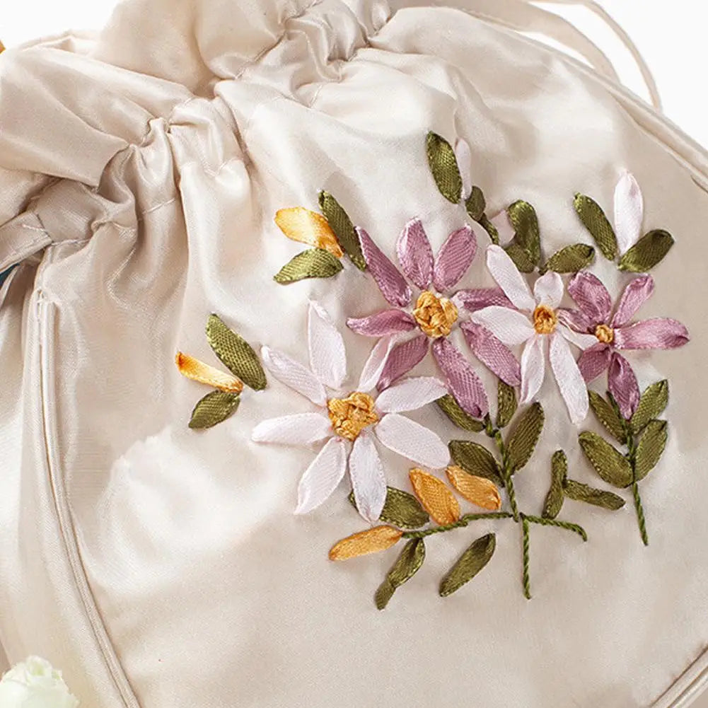 Elegant Embroidery Drawstring Bag - Vintage Hanfu Accessory