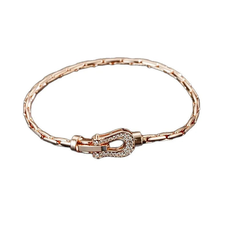 Elegant Rose Gold Horseshoe Bracelet - Fashion Luxury