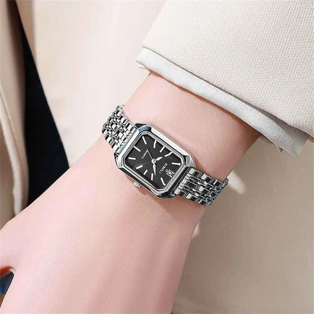 Elegant Square Quartz Watch - Gold Plated Women's Timepiece