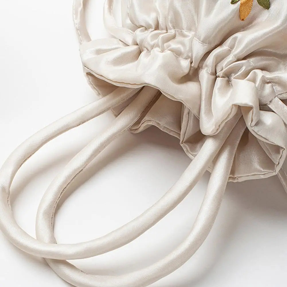 Elegant Embroidery Drawstring Bag - Vintage Hanfu Accessory