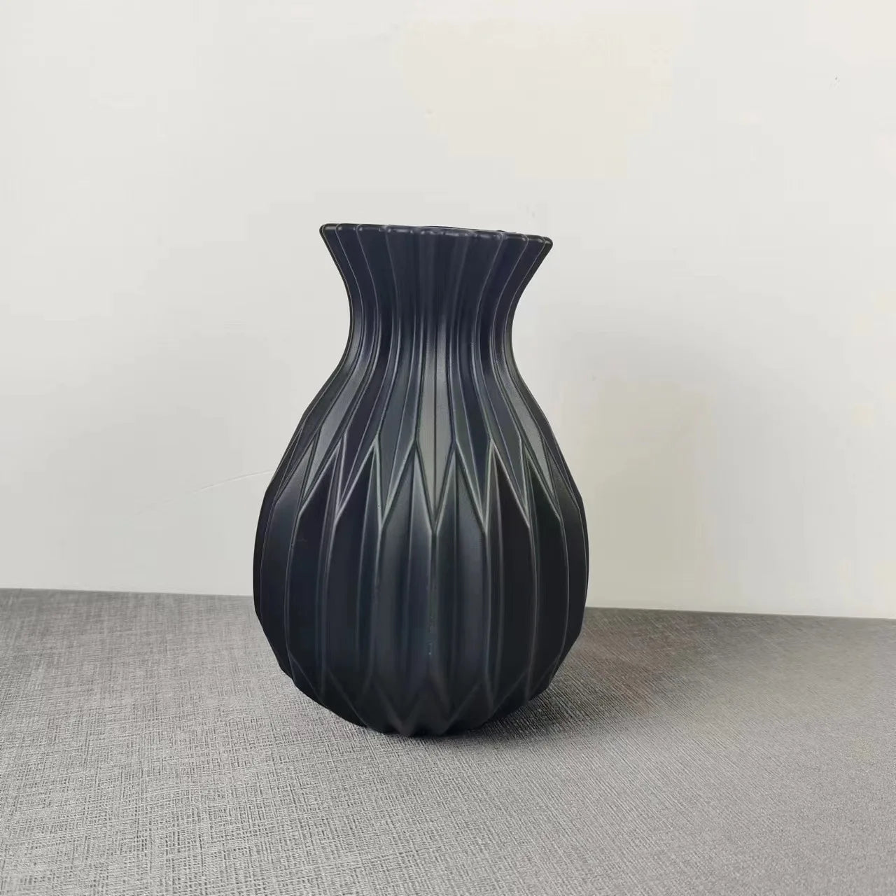 Elegant Plastic Home Vase - Modern Minimalist Decor